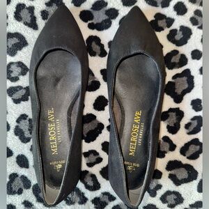 Black Women's Flats